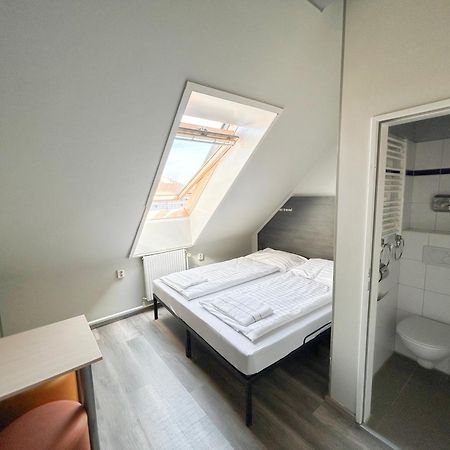A&O Wien Stadthalle Εξωτερικό φωτογραφία